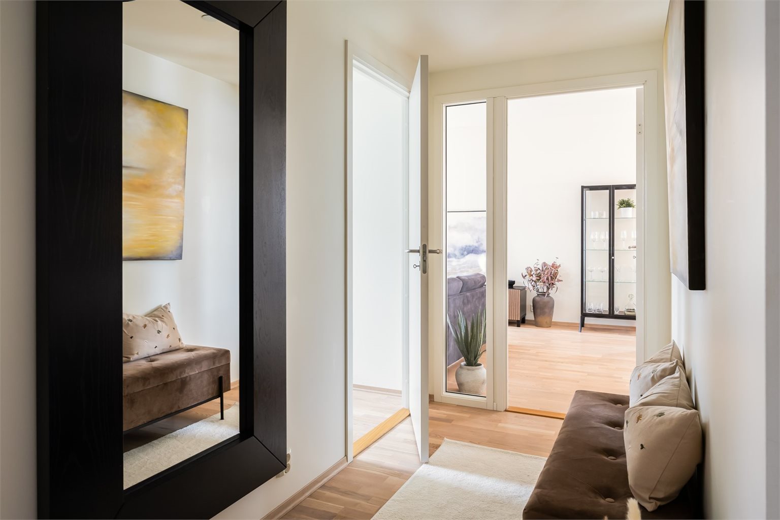 Innbydende og romslig entré på hele 11m².