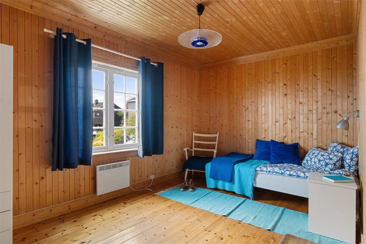 Det største soverommet er på hele 12m².